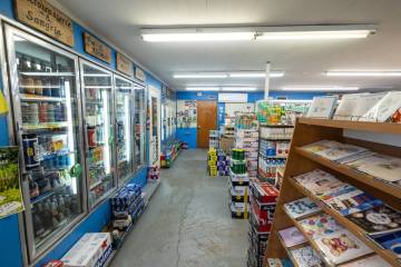 Ãpicerie + Gîte au cÅur du village Ãpicerie + Gîte au cÅur du village